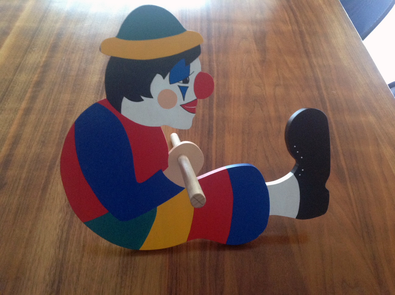 Clown_Perpetum-Mobile_Holzspielzeug-Doktor